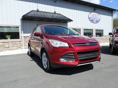 Used 2014 Ford Escape SE FWD image 1