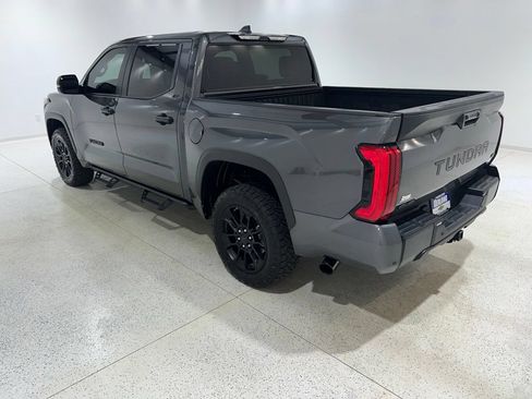 Used 2025 Toyota Tundra SR5 w/ SR5 Convenience Package AWD/4WD image 3