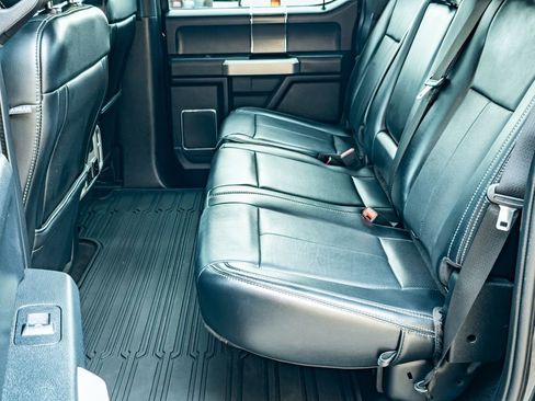 Used 2019 Ford F150 Lariat image 29