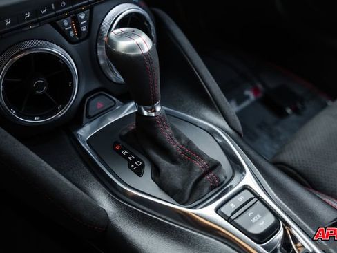 Used 2018 Chevrolet Camaro ZL1 RWD image 10