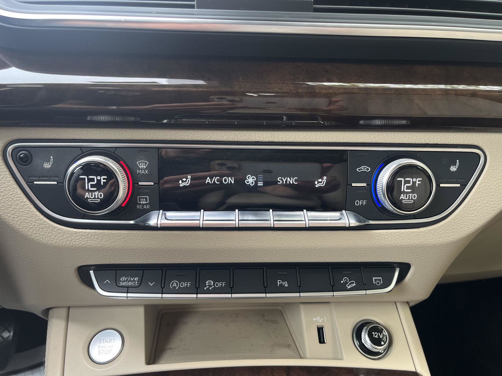 Used 2019 Audi Q5 2.0T Premium Plus w/ Premium Plus Package AWD/4WD image 12