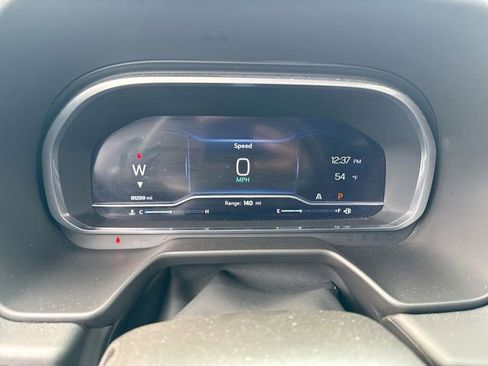 Used 2023 Chevrolet Suburban LT image 15