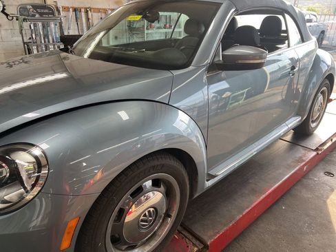 Used 2016 Volkswagen Beetle 1.8T Denim image 7