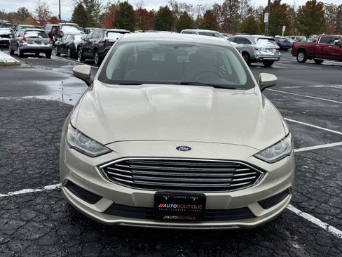 Used 2018 Ford Fusion S image 3