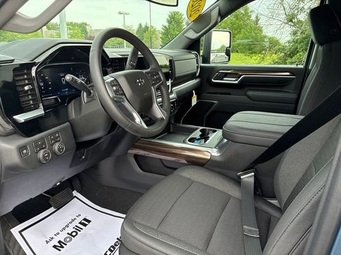 New 2026 Chevrolet Silverado 2500 LT w/ Trail Boss Package AWD/4WD image 2