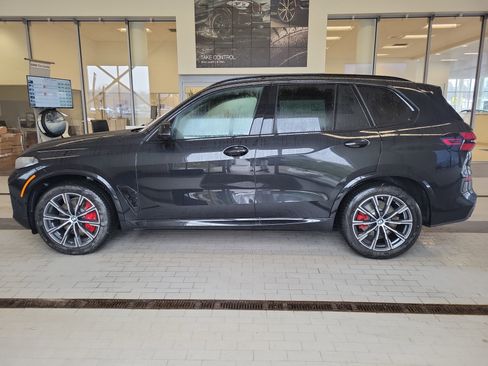 New 2026 BMW X5 xDrive40i image 2