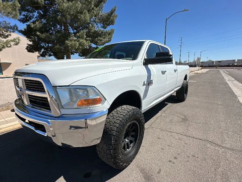 Used 2011 RAM 2500 SLT w/ Protection Group image 10