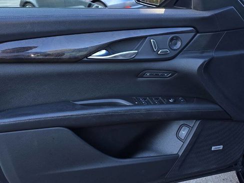 Used 2017 Cadillac CT6 Luxury image 12