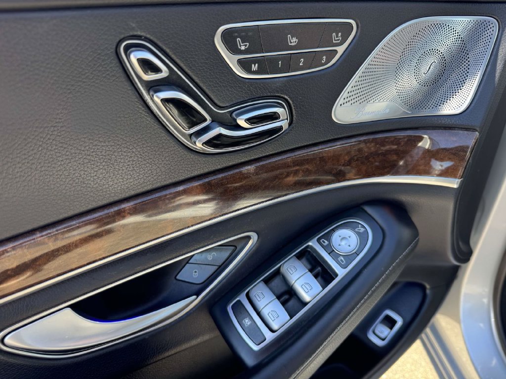 Used 2018 Mercedes-Benz S 560 4MATIC Sedan image 18
