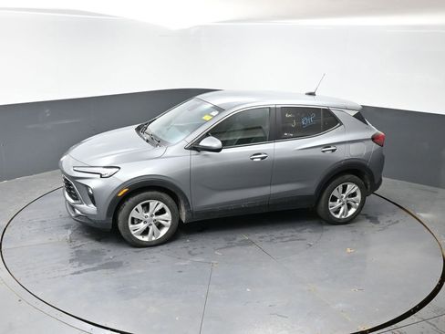 Used 2025 Buick Encore GX Preferred image 19