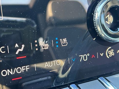 New 2026 GMC Yukon XL Elevation w/ Elevation Premium Package image 26