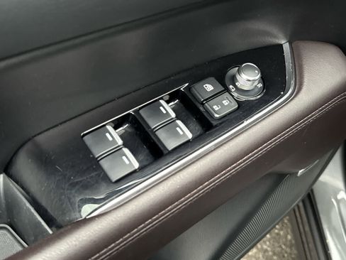 Certified 2023 MAZDA CX-5 Signature image 12