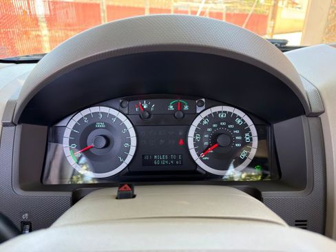 Used 2010 Ford Escape Limited FWD image 21