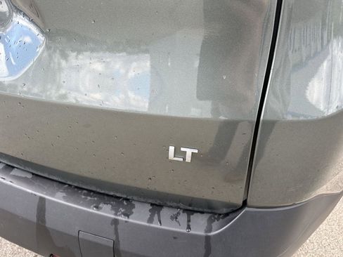 Used 2023 Chevrolet Traverse LT AWD/4WD image 6