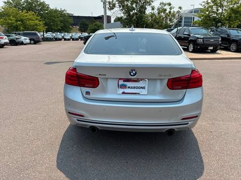 Used 2016 BMW 340i xDrive Sedan AWD/4WD image 5