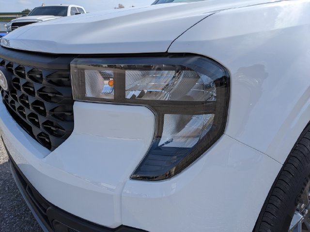 New 2026 Ford Maverick XLT FWD image 9