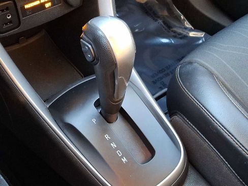 Certified 2019 Chevrolet Trax LT w/ LT Convenience Package image 21