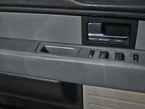 Used 2013 Ford F150 XLT w/ XLT Chrome Pkg image 33