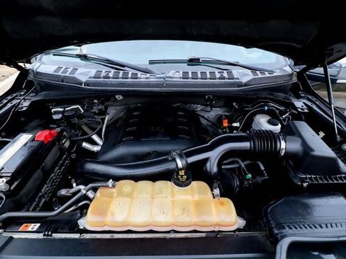 Used 2015 Ford F150 Platinum w/ Technology Package image 32