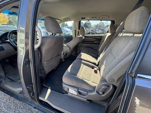 Used 2011 Honda Odyssey EX image 36