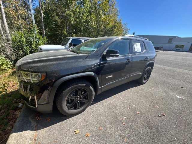 Used 2023 GMC Acadia AT4 w/ Preferred Package AWD/4WD image 8