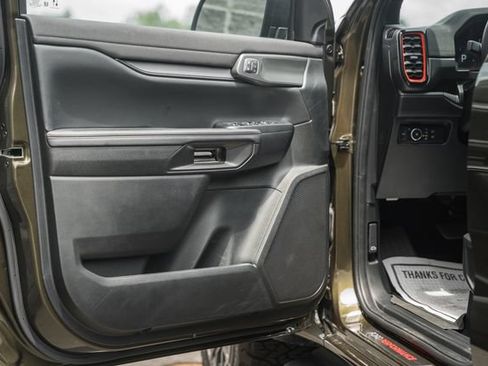 Used 2025 Ford Ranger Raptor AWD/4WD image 49