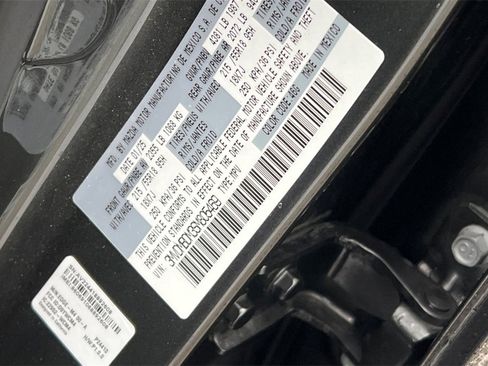 Certified 2025 MAZDA CX-30 AWD 2.5 S w/ Premium Package image 39