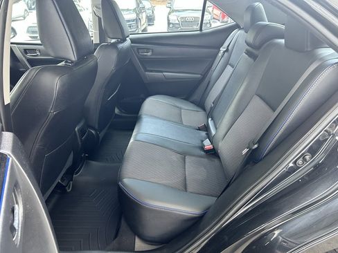 Used 2017 Honda CR-V LX image 5