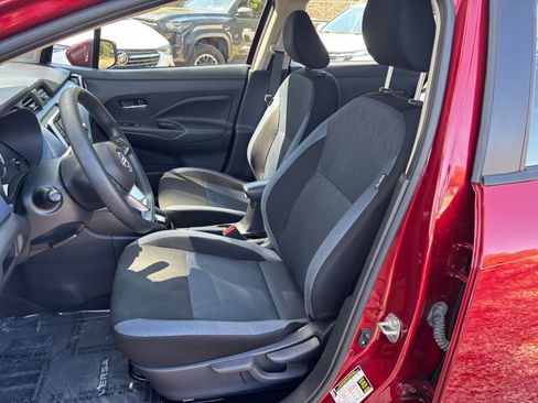 Used 2025 Nissan Versa SV image 24