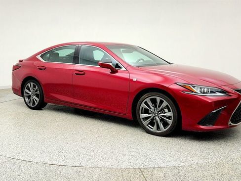 Used 2019 Lexus ES 350 F Sport w/ Accessory Package 2 FWD image 3