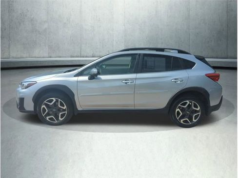 Used 2020 Subaru Crosstrek 2.0i Limited w/ Moonroof Package w/Navigation AWD/4WD image 2
