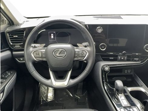 Used 2024 Lexus NX 250 FWD image 34