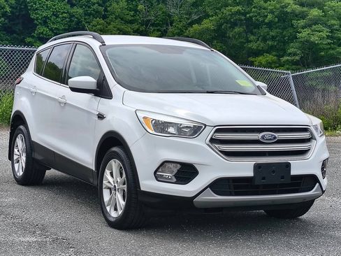 Used 2018 Ford Escape SE AWD/4WD image 1