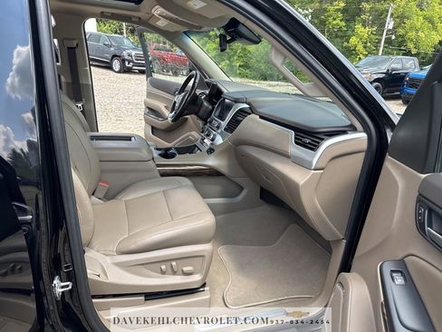 Used 2019 GMC Yukon XL SLT w/ Open Road Package image 28