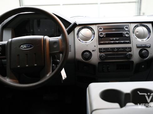 Used 2011 Ford F250 XLT w/ XLT Appearance Pkg image 20