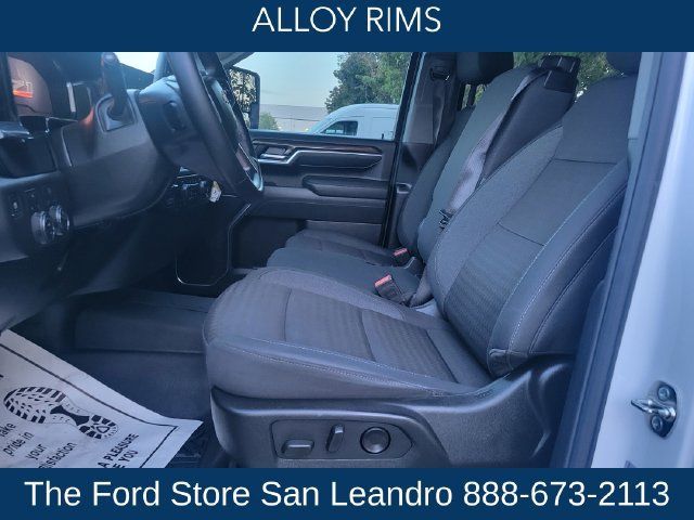 Used 2025 Chevrolet Silverado 2500 LT AWD/4WD image 12