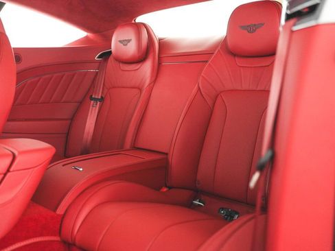 Used 2024 Bentley Continental GT image 39