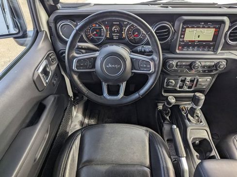 Used 2021 Jeep Wrangler Unlimited Sahara image 15