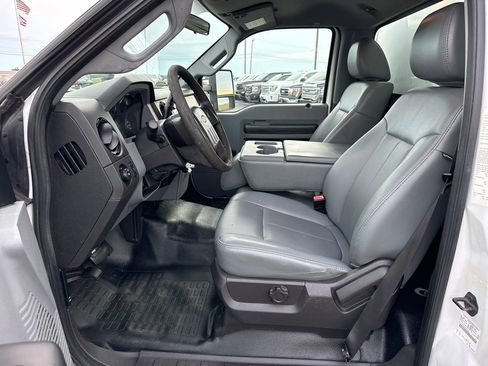Used 2011 Ford F350 XL image 18