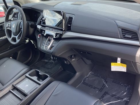New 2026 Honda Odyssey EX-L image 11