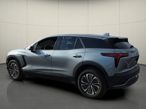 Used 2025 Chevrolet Blazer EV LT w/ LPO, All-Weather Mat Package FWD image 6