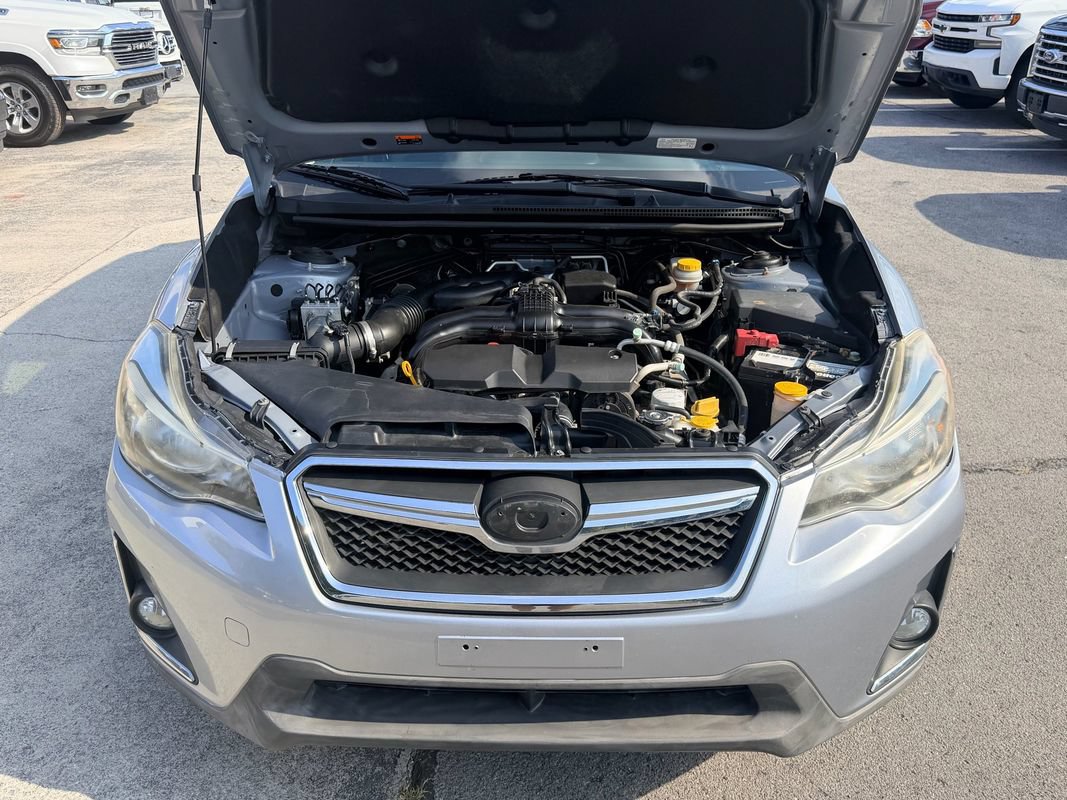 Used 2017 Subaru Crosstrek 2.0i Premium AWD/4WD image 11
