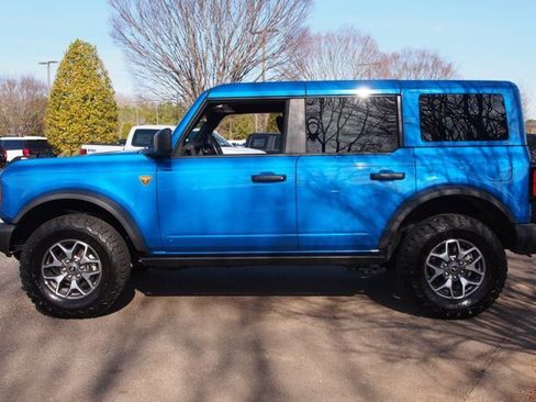 Certified 2025 Ford Bronco Badlands image 4