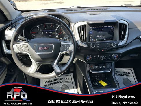 Used 2021 GMC Terrain SLT w/ Infotainment Package II AWD/4WD image 16