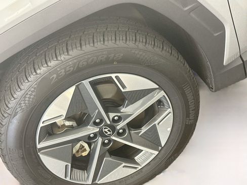 Used 2025 Hyundai Tucson SEL AWD/4WD image 35