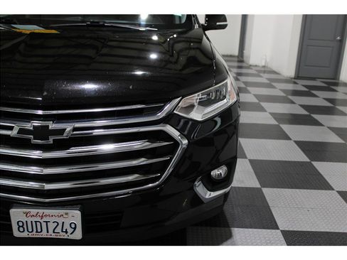 Used 2019 Chevrolet Traverse High Country w/ LPO, Floor Liner Package image 7