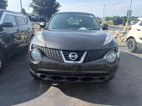 Used 2013 Nissan Juke S FWD image 2