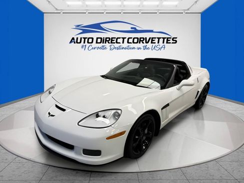 Used 2013 Chevrolet Corvette Grand Sport w/ 3LT Preferred Equipment Group RWD image 1