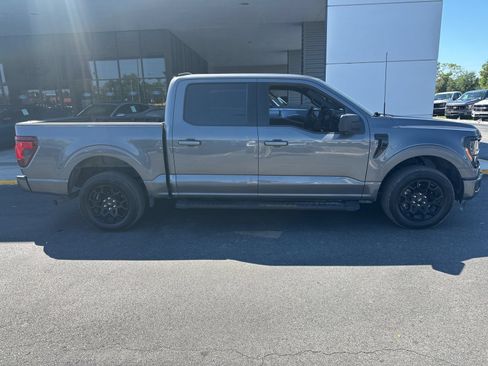 Certified 2024 Ford F150 XLT w/ XLT Black Appearance Package RWD image 3