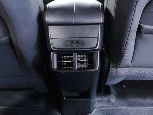 Used 2025 GMC Terrain Elevation AWD/4WD image 34